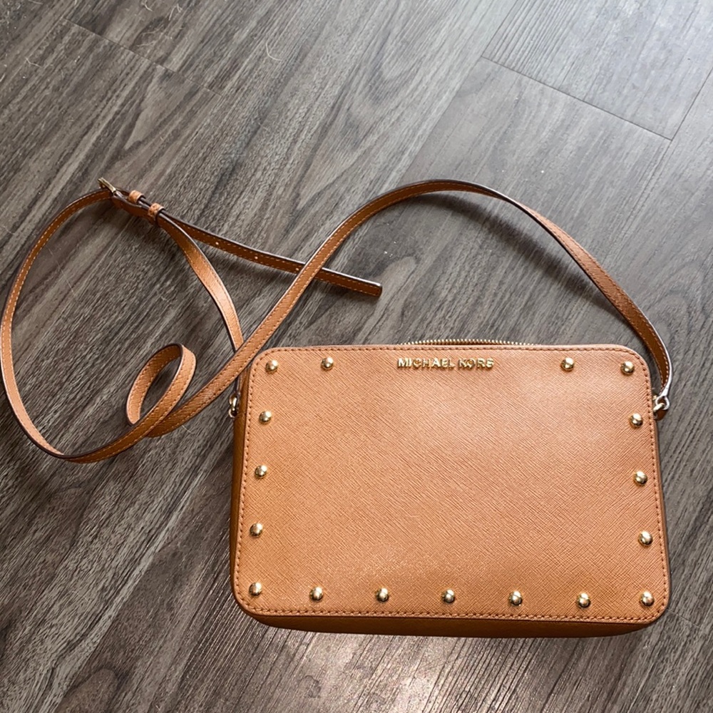 Michael Kors Crossbody Purse- Gently Used